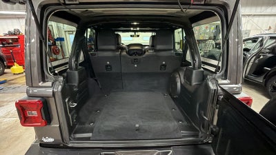 2021 Jeep Wrangler Unlimited Sahara High Altitude