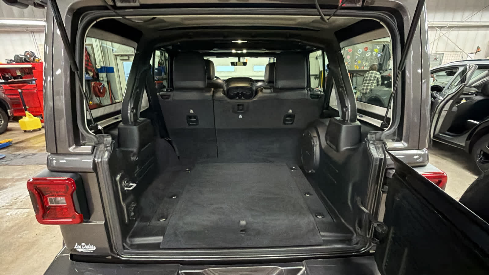 2021 Jeep Wrangler Unlimited Sahara High Altitude