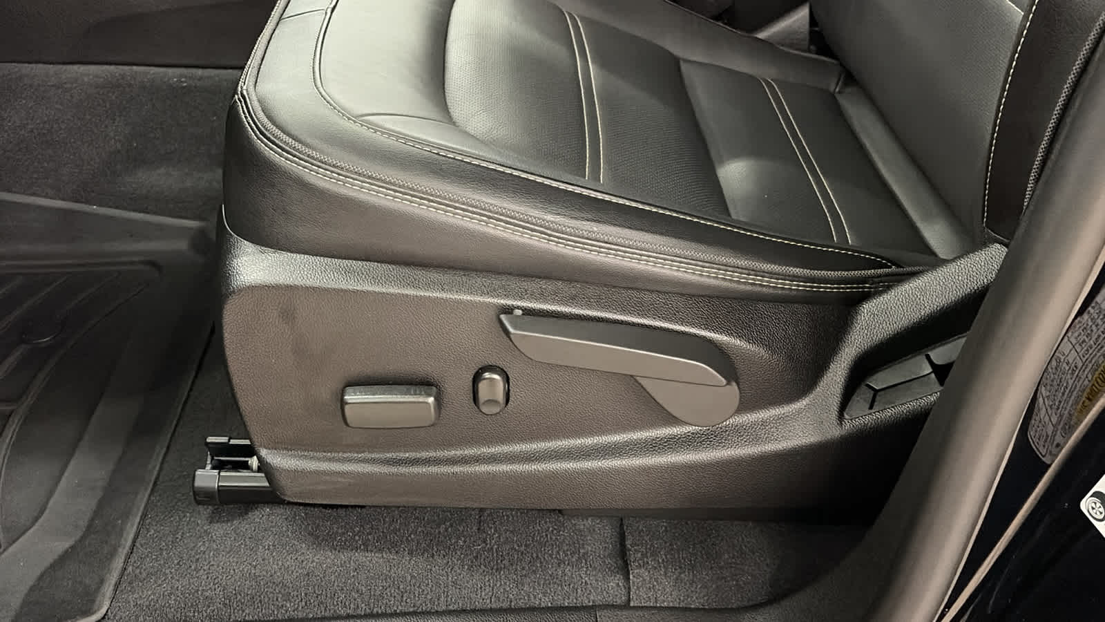 2021 GMC Canyon Denali