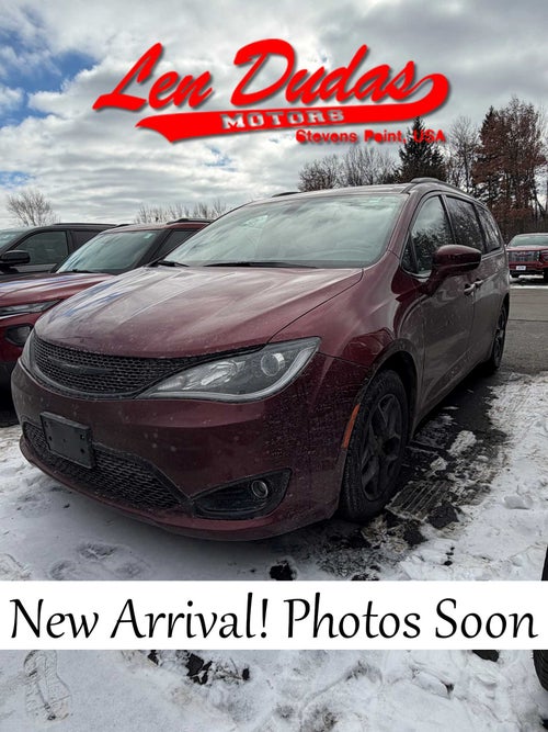 2020 Chrysler Pacifica Touring L Plus 35th Anniversary