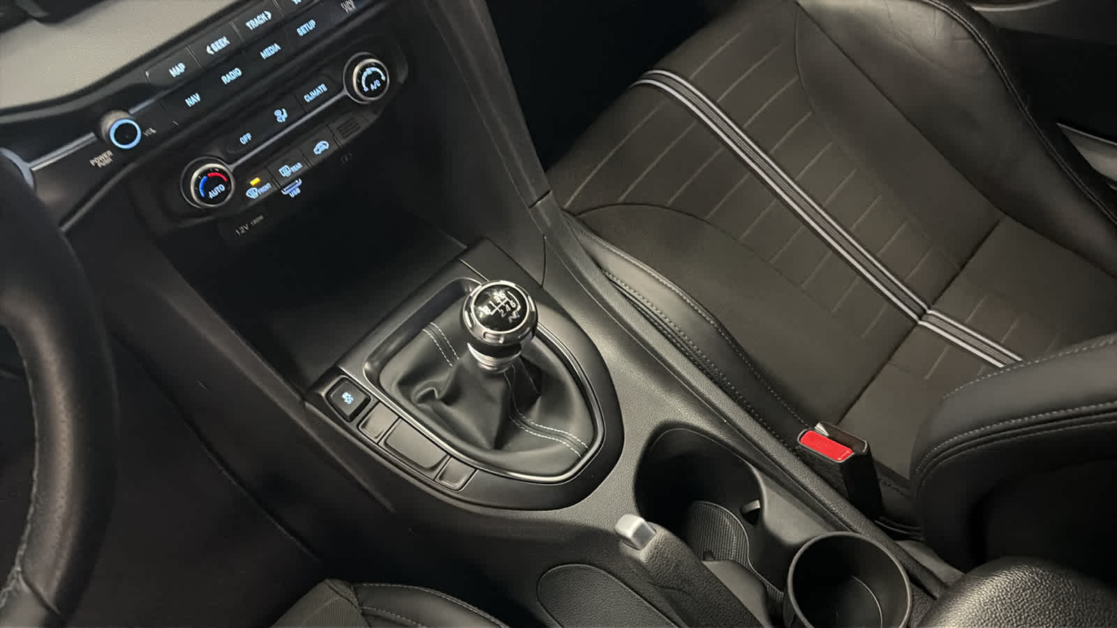 2022 Hyundai Veloster N Base