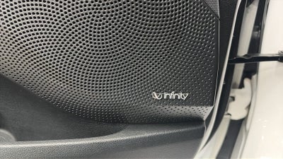 2022 Hyundai Veloster N Base