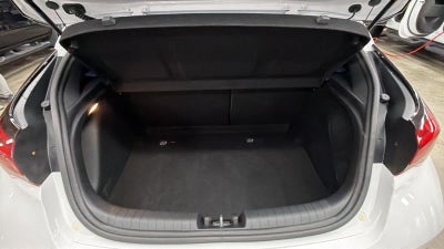 2022 Hyundai Veloster N Base