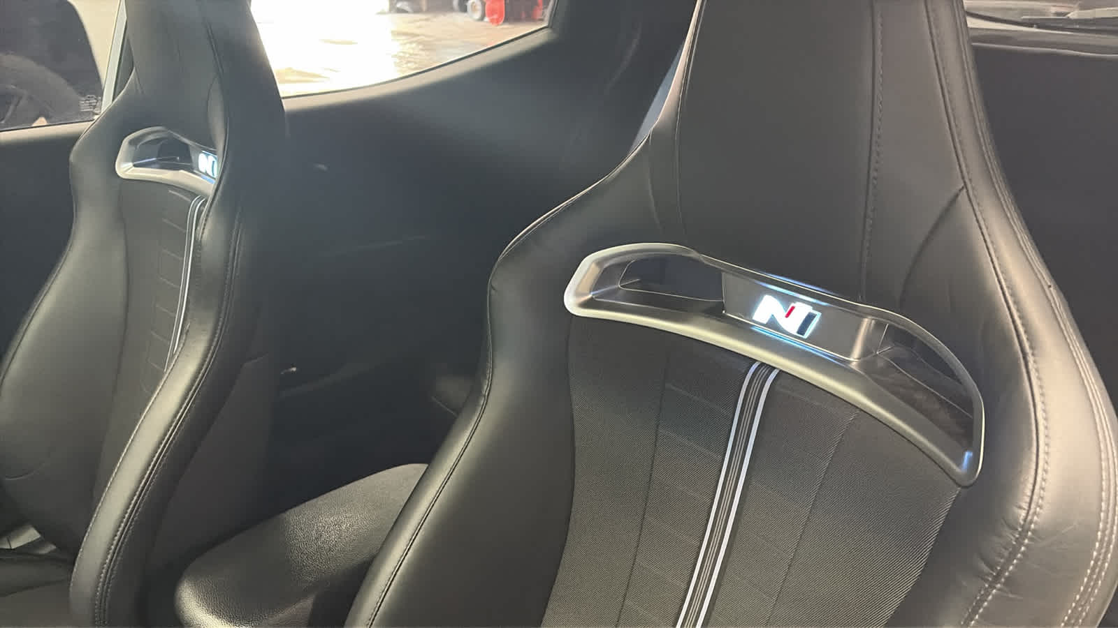 2022 Hyundai Veloster N Base