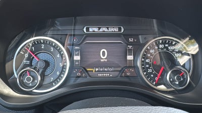 2019 RAM 1500 Big Horn/Lone Star Crew Cab 4x4 6'4" Box