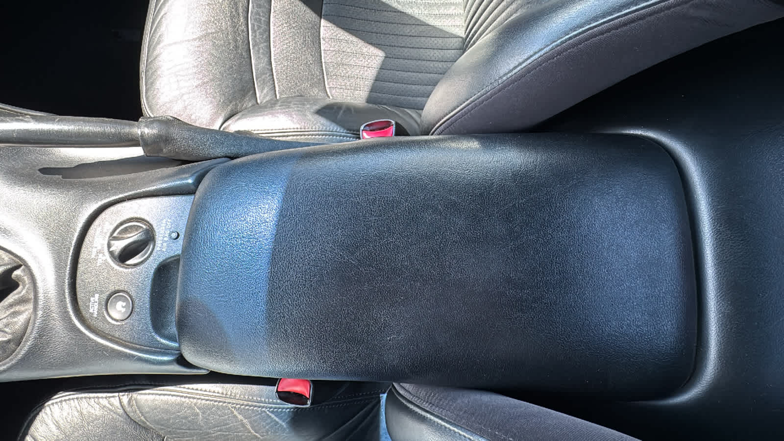 2001 Chevrolet Corvette Base