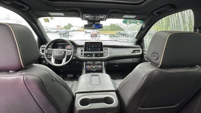 2023 GMC Yukon XL SLT