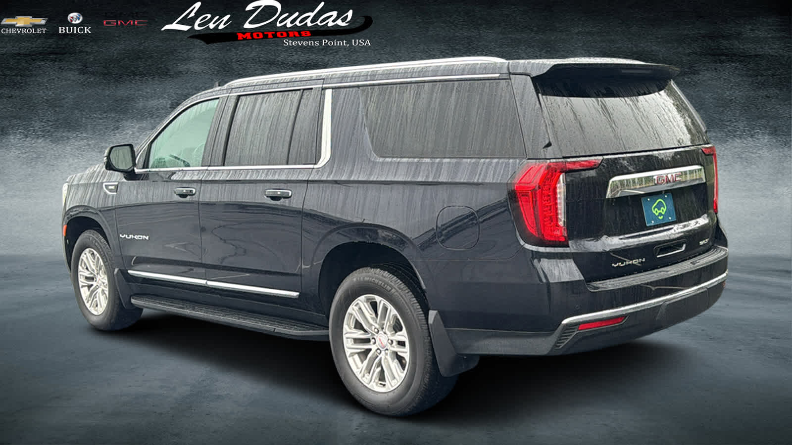 2023 GMC Yukon XL SLT