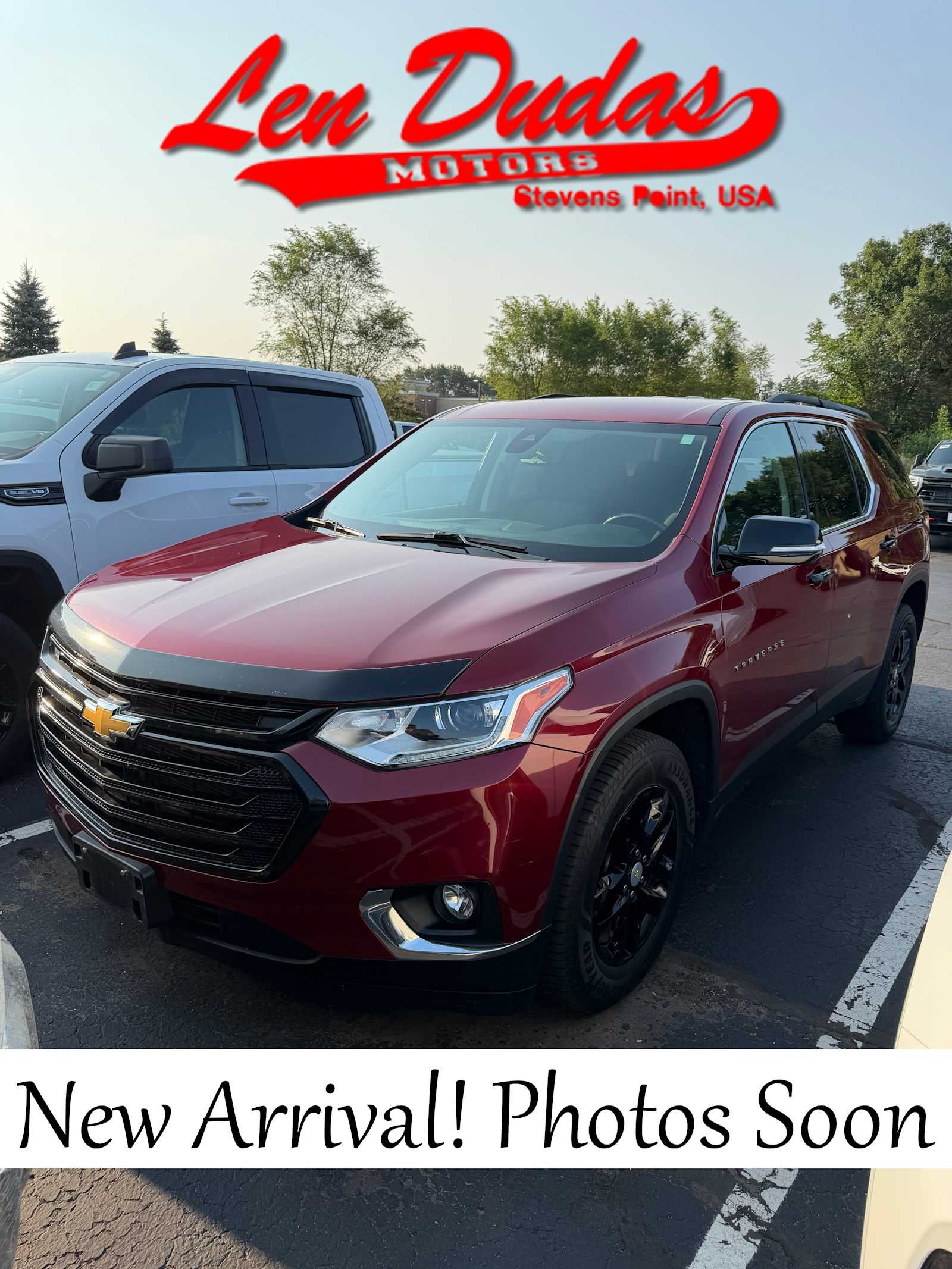 2021 Chevrolet Traverse LT Cloth
