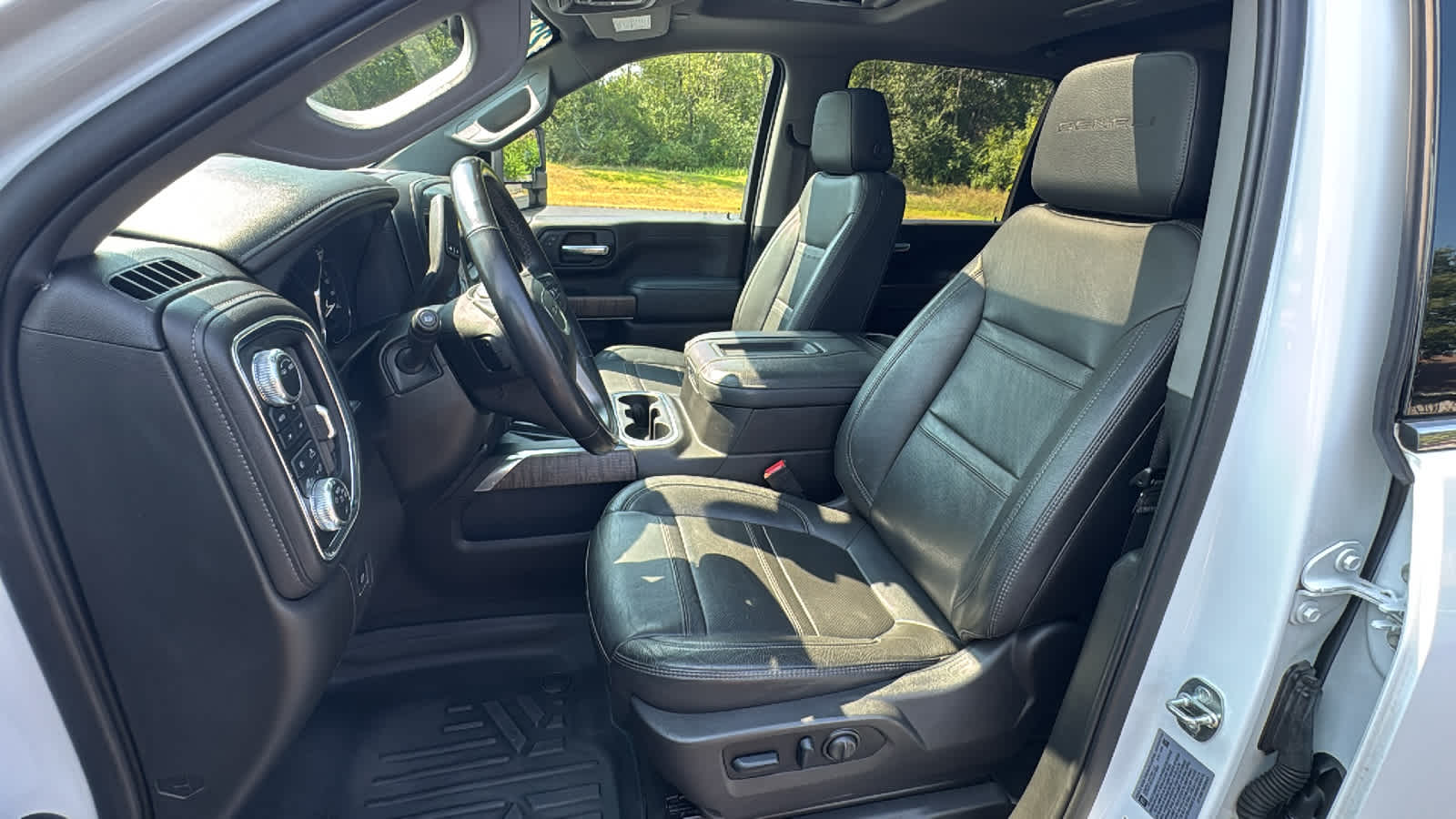 2022 GMC Sierra 3500 HD Denali DRW