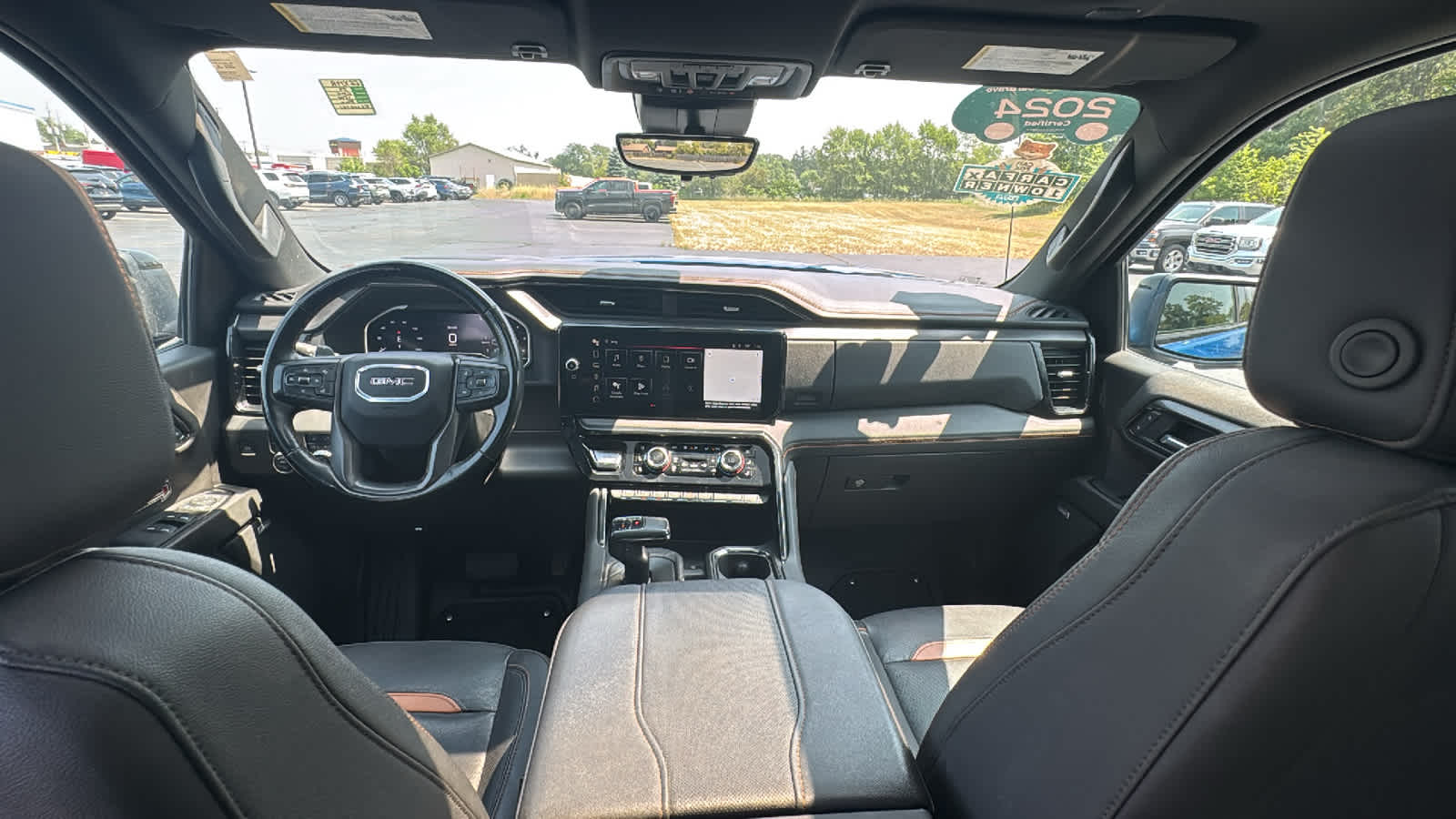 2024 GMC Sierra 1500 AT4