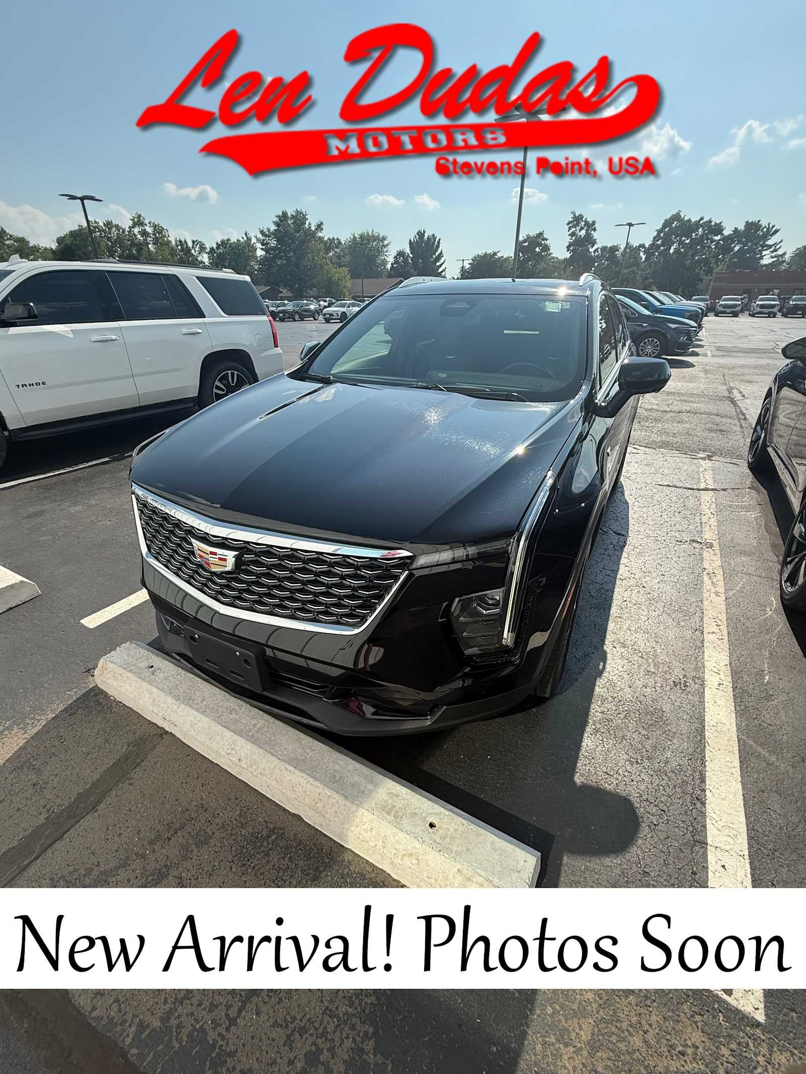 2025 Cadillac XT4 Premium Luxury