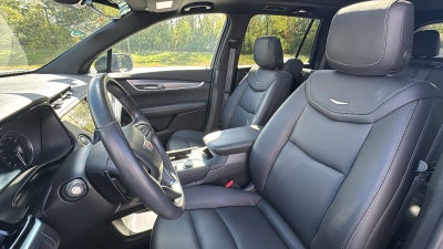 2024 Cadillac XT6 Luxury
