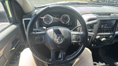 2018 RAM 2500 Big Horn Crew Cab 4x4 6'4" Box
