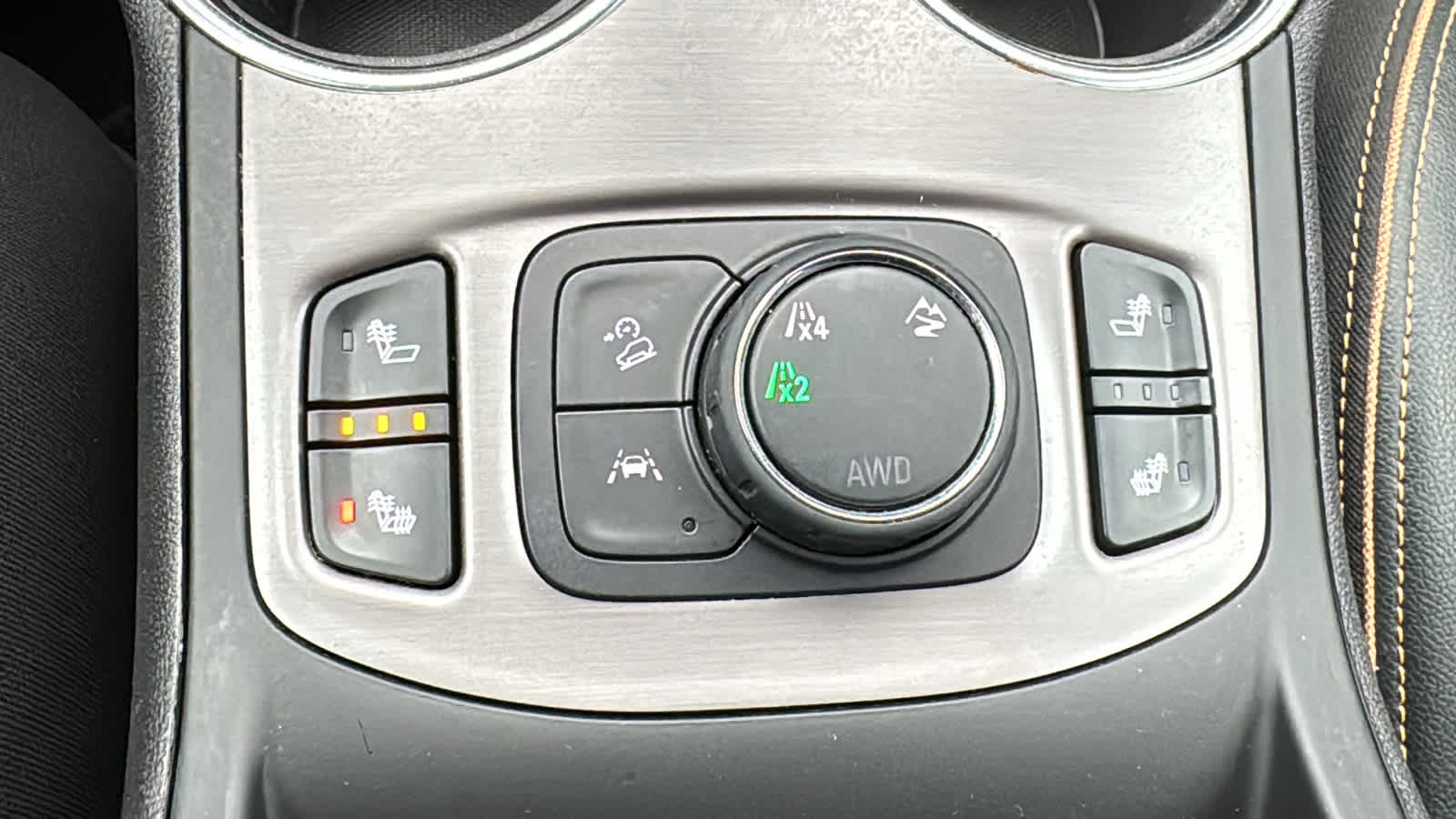 2023 GMC Terrain AT4
