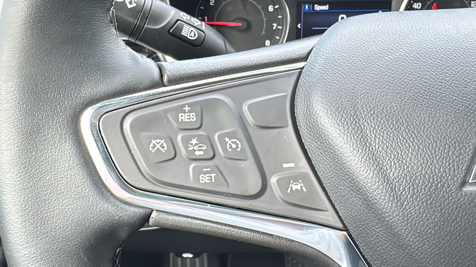 2023 Chevrolet Equinox LT - Photo 10