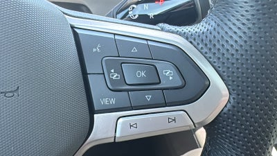 2025 Volkswagen Tiguan 2.0T SE R-Line Black