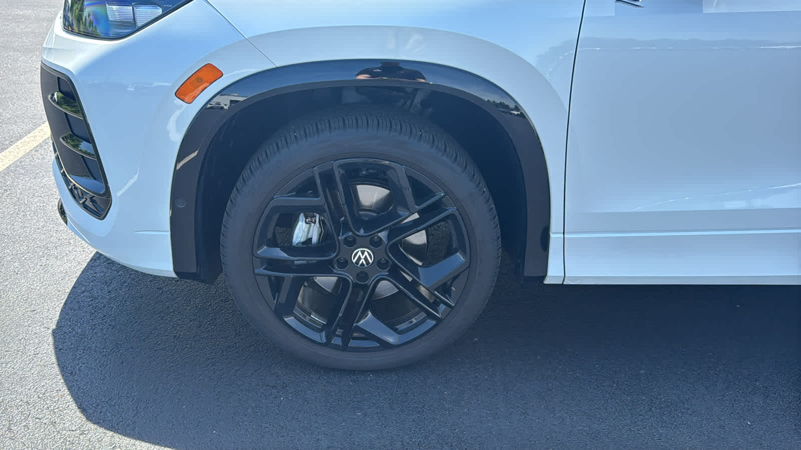 2025 Volkswagen Tiguan 2.0T SE R-Line Black