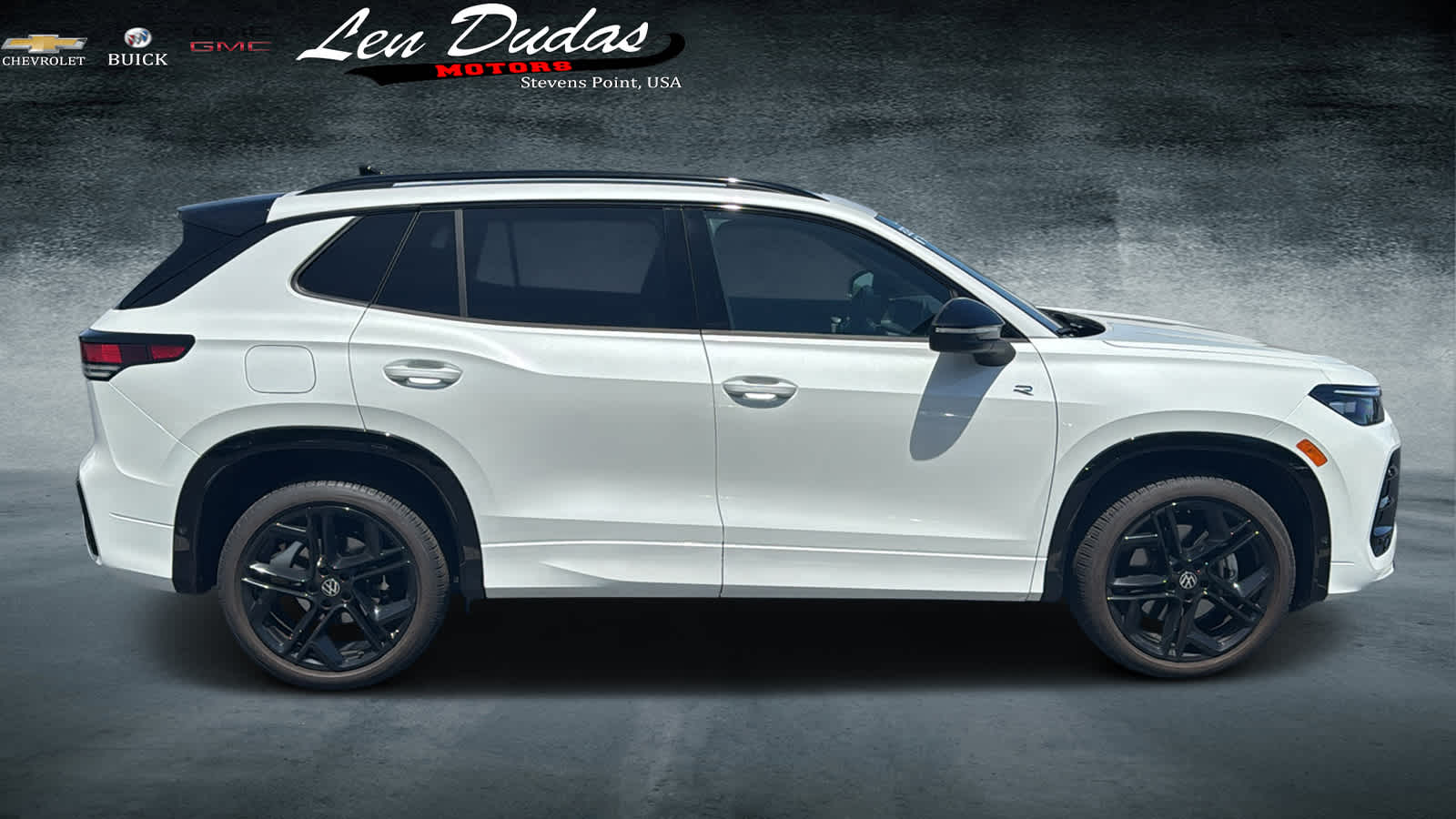 2025 Volkswagen Tiguan 2.0T SE R-Line Black