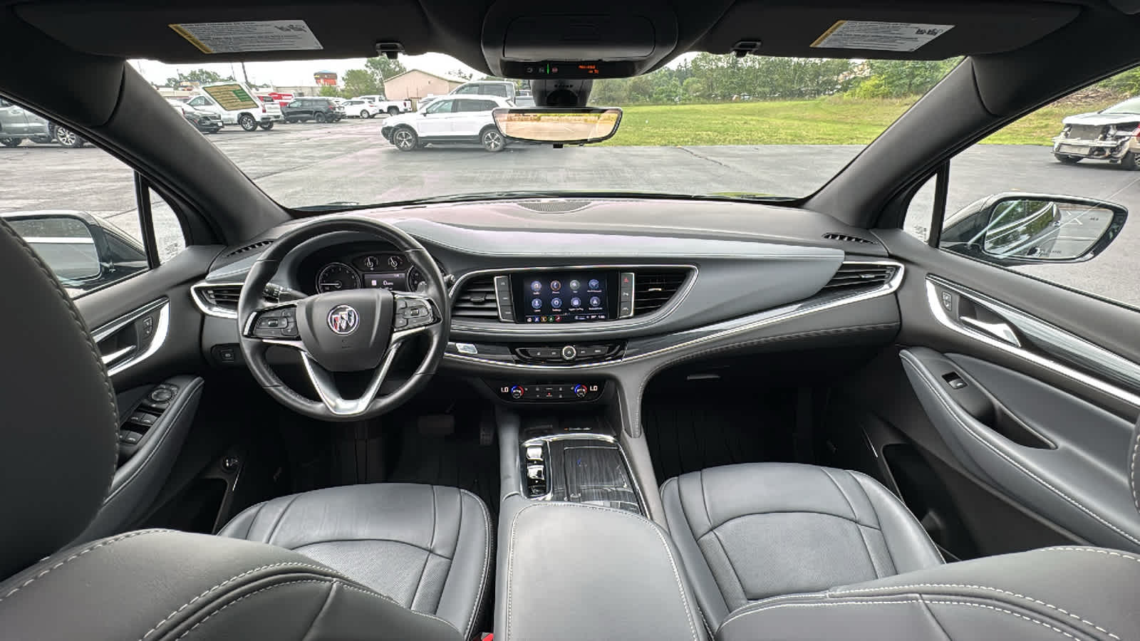 2023 Buick Enclave Essence