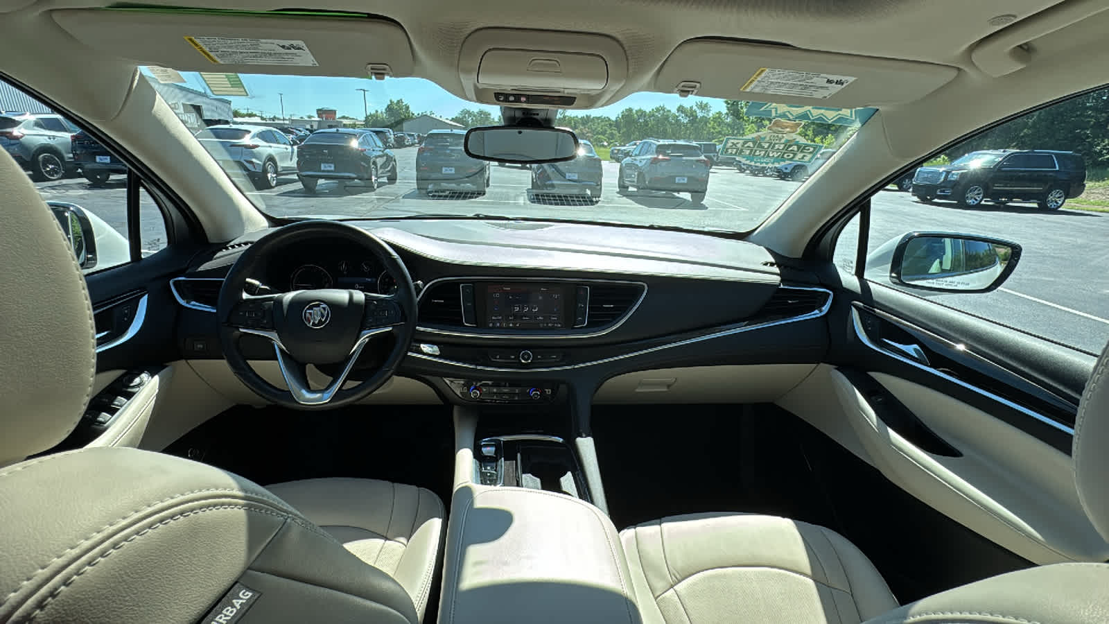 2023 Buick Enclave Essence