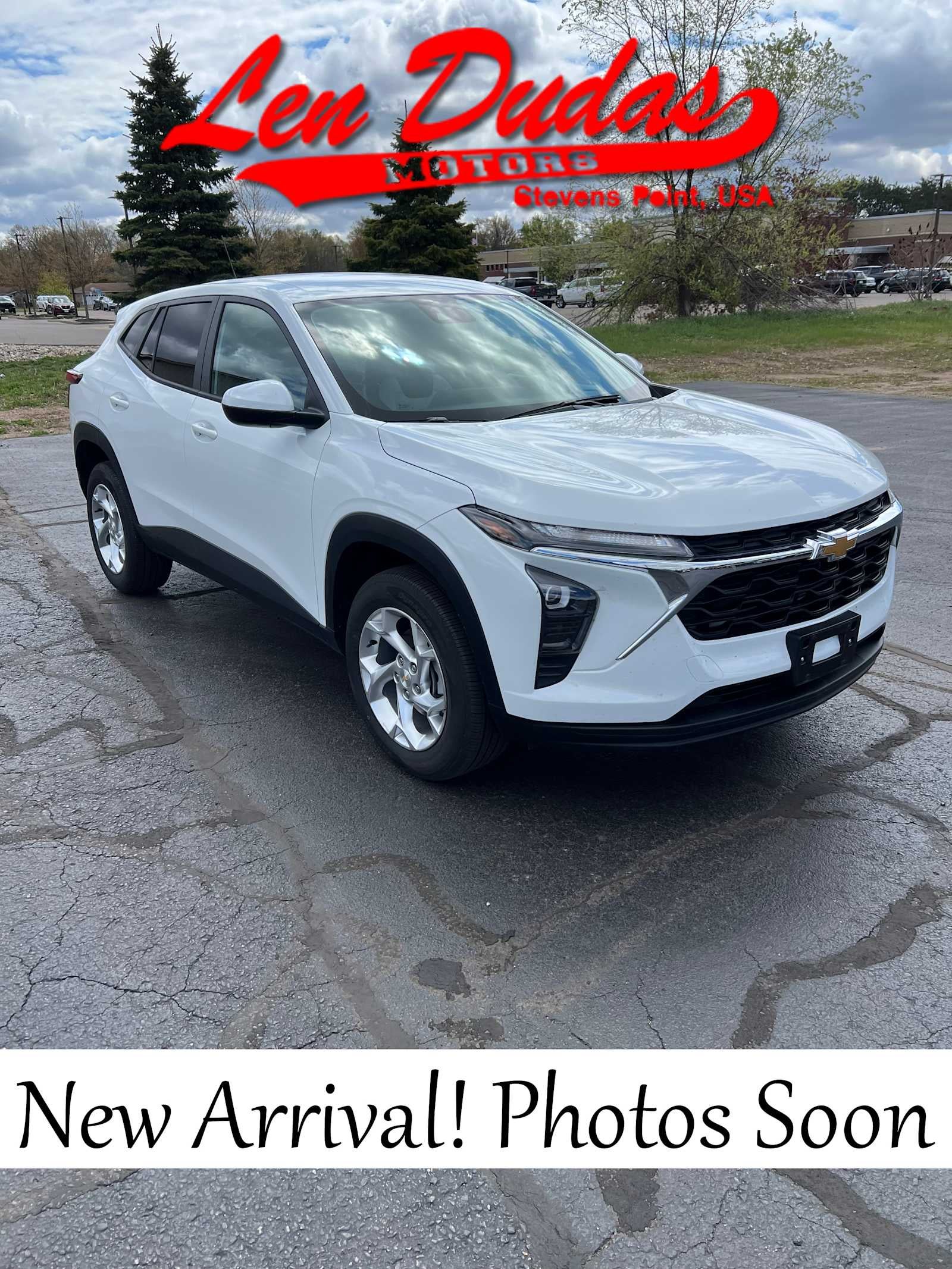 2024 Chevrolet Trax LS