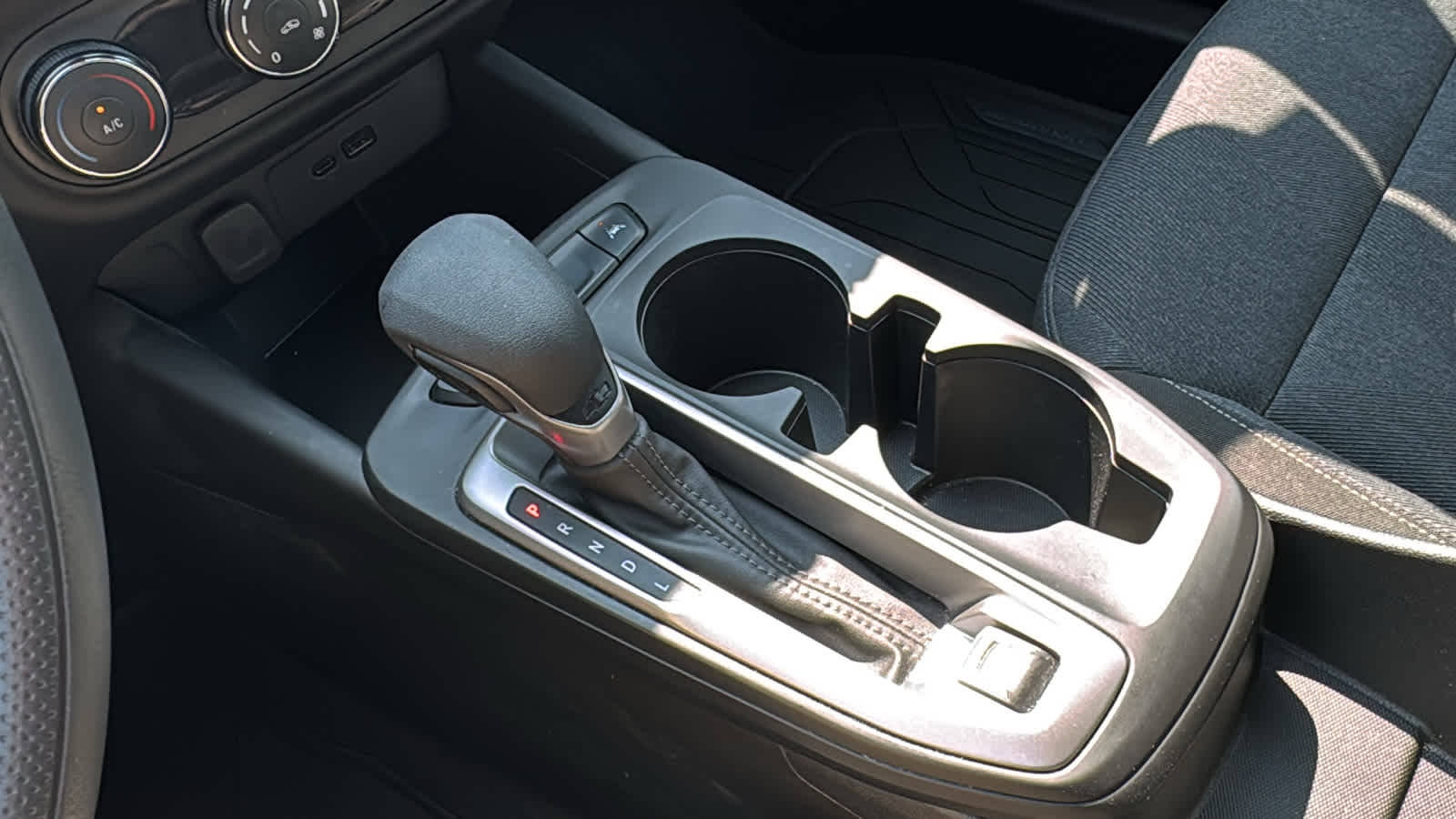 2024 Chevrolet Trax LS - Photo 17