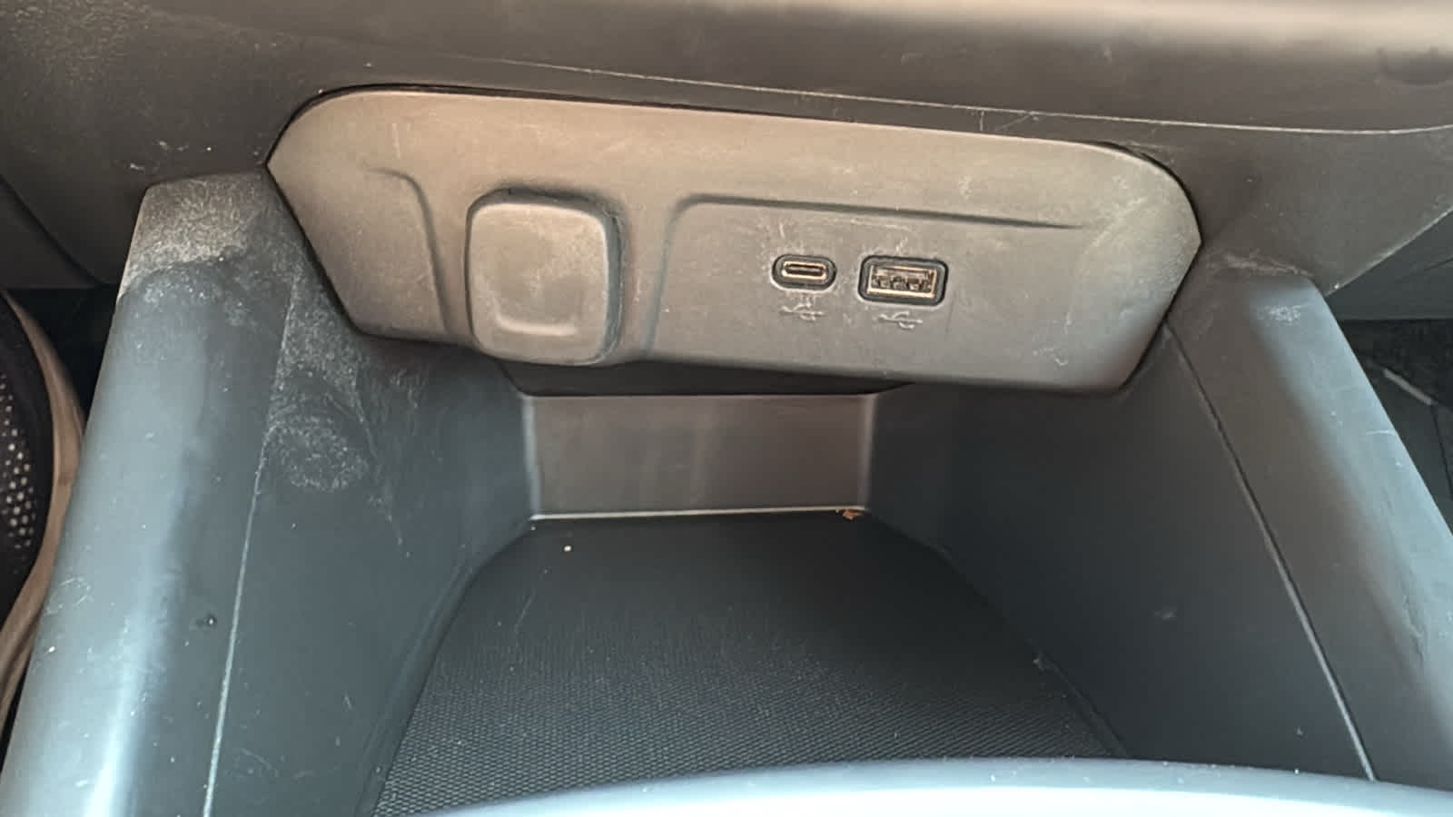 2024 Chevrolet Trax LS - Photo 18