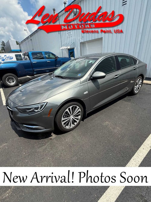 2018 Buick Regal Sportback Essence
